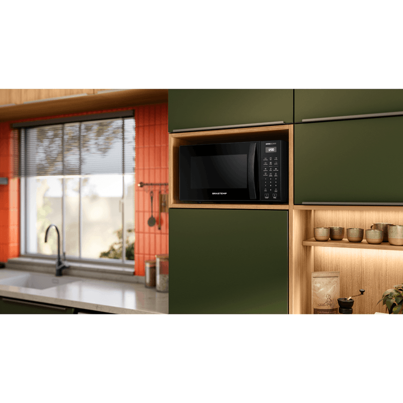 Brastemp_Micro_ondas_BMC29AE_Imagem_Ambientada_2.png