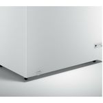 Visao-inferior-do-freezer-horizontal-2-portas