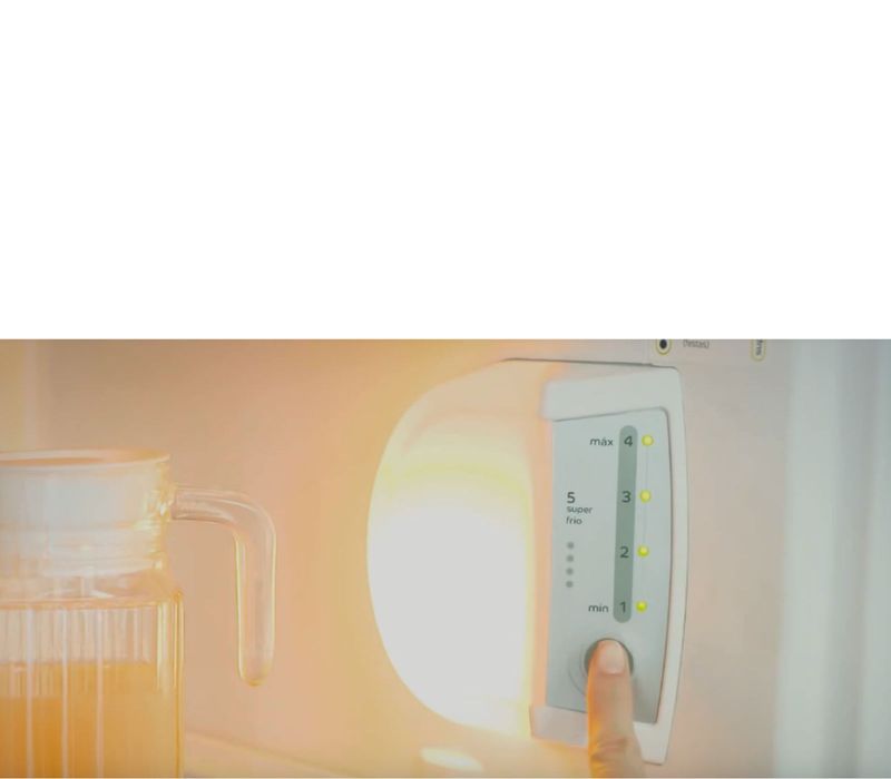 Consul_Geladeira_CRM45BB_Imagem_Detalhe_Controle_Eletrnico