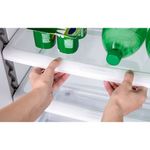 Geladeira-Consul-CRM38NB-Imagem-Preteleira-Altura-Flex