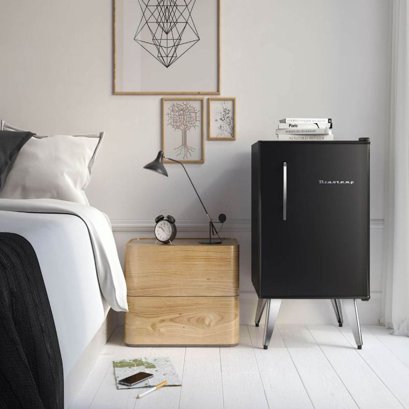 Frigobar-Brastemp-BRA08AE-Ambientada-1