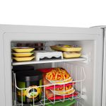 5_Consul_Freezer_CVU18GB_Imagem_Produzida_4