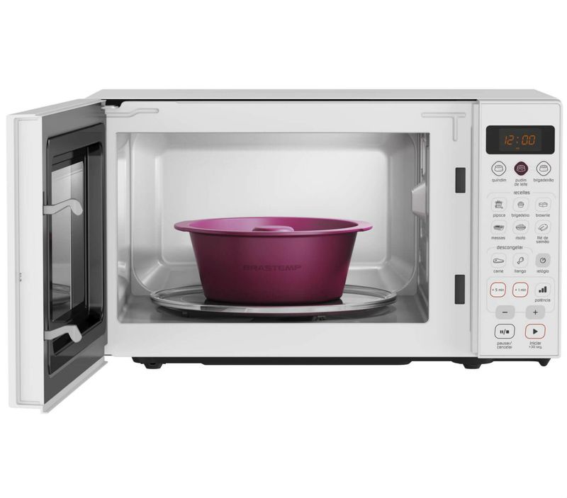Brastemp_Micro_ondas_BMP20AB_Imagem_Frontal_Produzida_Porta_Aberta_Prateleira3_1650x1450