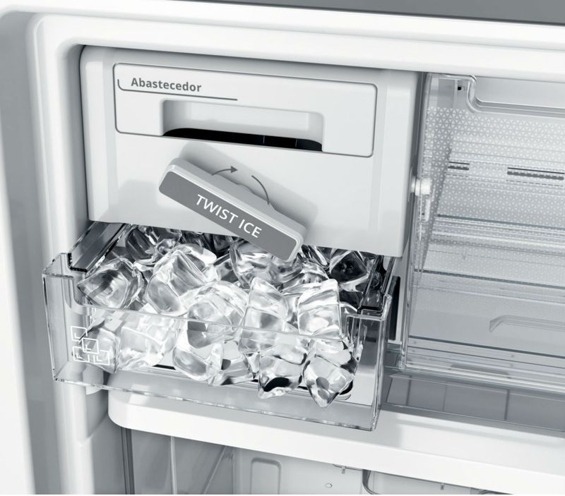Brastemp_Geladeira_BRE59AB_Imagem_Detalhe_Twist_Ice_Advanced_1650x1450