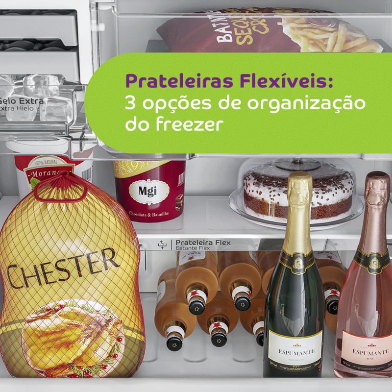 Imagem-das-prateleiras-do-freezer-abastecido-com-alimentos-e-bebidas.-