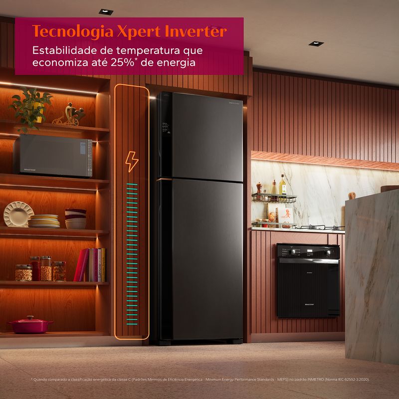 Brastemp_Geladeira_BRM62AE_Produzida_Inverter