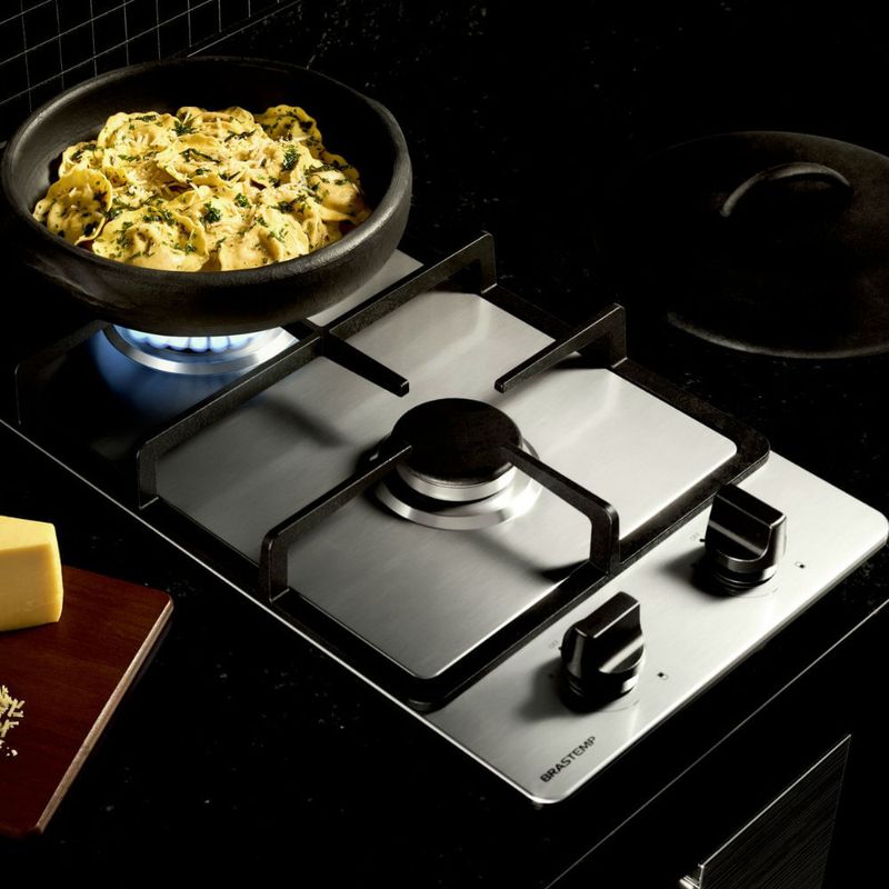 Brastemp_Cooktop_BDA31AR_Imagem_Produzida