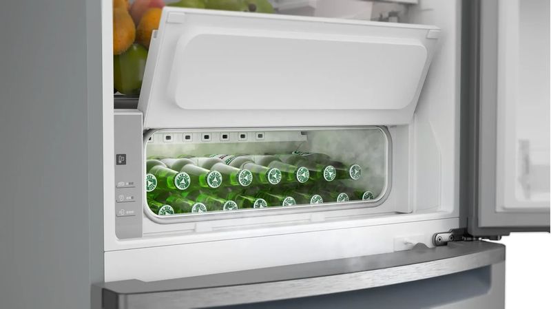 Geladeira_Brastemp_BRE59FK_Freezer_Aberto
