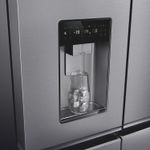 08_Brastemp_Geladeira_BRO90MK_Imagem_Detalhe_water_dispenser