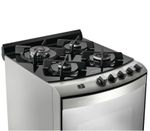 Fogao-4-bocas-inox-Brastemp-BFS4VAR---Imagem-em-zoom-destacando-a-mesa-de-vidro-do-fogao